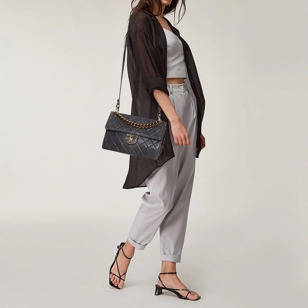 CHANEL Métiers d'Art Paris-Edinburgh Retro Classic Flap Quilted Caviar Leather - Picture 13 of 13